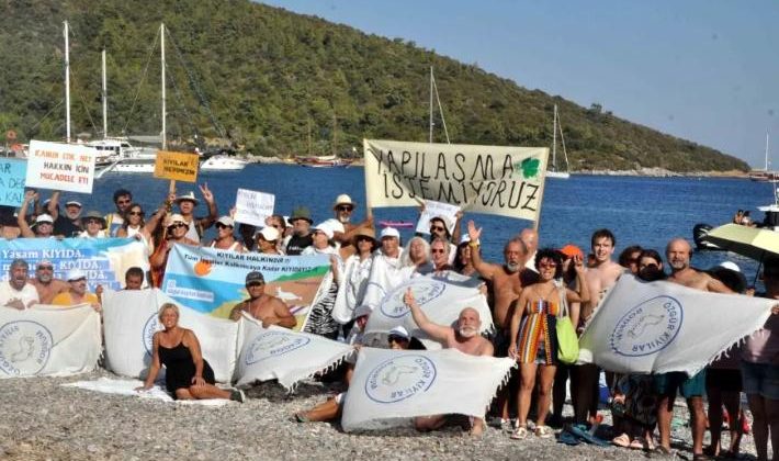Bakan Ersoy’a çağrıda bulundular: Doğaya beton dikerek turizm yapılamaz