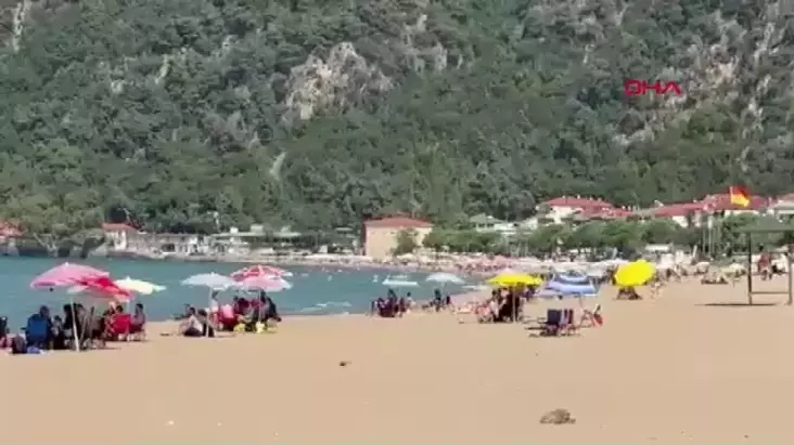 Bartın’da Sıcak Hava Denizi Canlandırdı