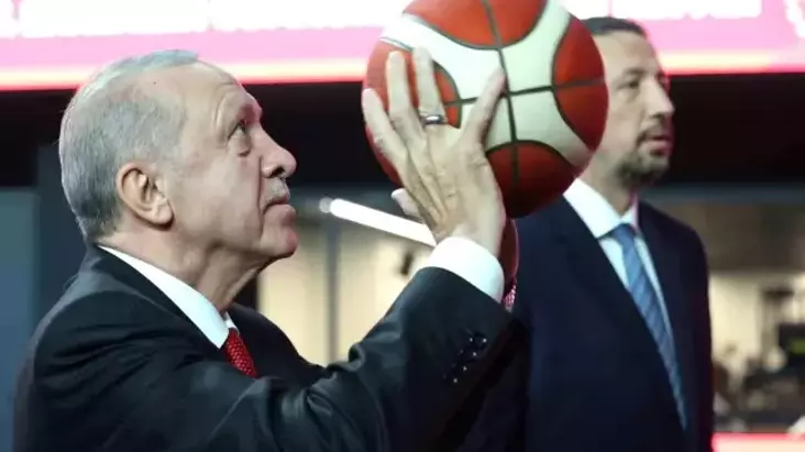 Cumhurbaşkanı Erdoğan, İstanbul’da Basketbol Gelişim Merkezi’nin Açılışını Yaptı