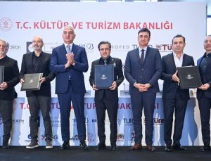 Bakan Ersoy: “Müzik meslek birliklerinin telif geliri 2 milyar TL’yi aşmış durumda”