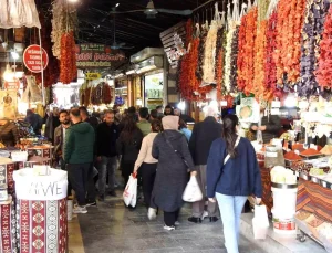 Gaziantep’te Ramazan Bayramı Alışverişi Yoğunluğu