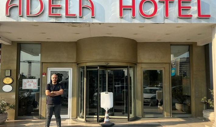 Adela Hotel icradan satılıyor