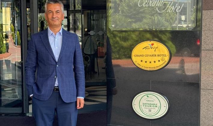 Grand Cevahir Hotel ve Kongre Merkezi’nde görev değişimi