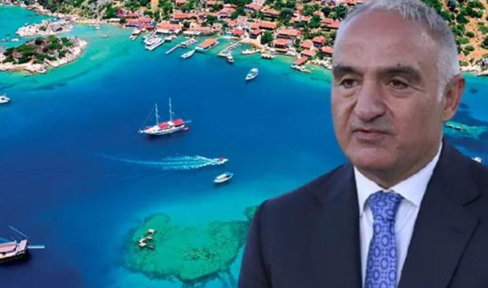 Bakan Ersoy: 10 ayda 55 milyon turist ağırladık