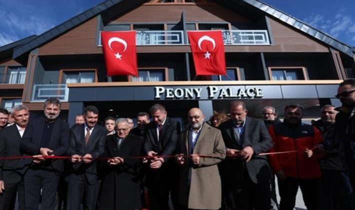 Erciyes’in yeni kayak oteli açıldı