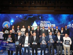 8. Akdeniz Bilişim Zirvesi düzenlendi