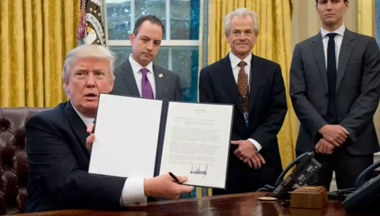 Beyaz Saray’dan Trump’a darbe! İmza attığı yönerge iptal edildi
