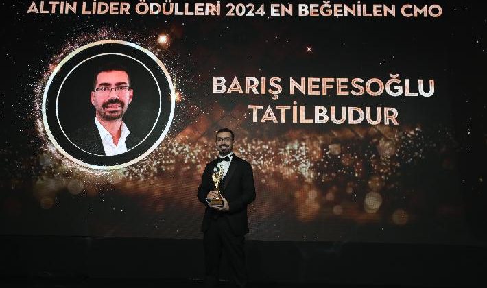 ‘Türkiye’nin En Beğenilen Altın Lideri’ ödülünün sahibi oldu