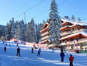 590 metreden düşen İrlandalı turist hayatını kaybetti
