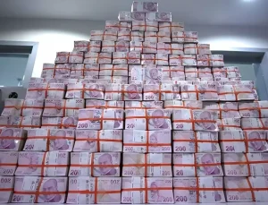 Resmen para yağıyor! Cumhuriyet rekoru kırıldı