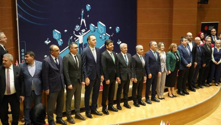 Dijital Medya Okuryazarlığı ve Turizm Haberciliği Paneli düzenlendi