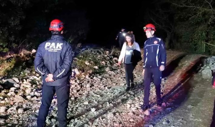 Doğa yürüyüşünde kaybolan 29 kişinin rehberleri kaçak çıktı
