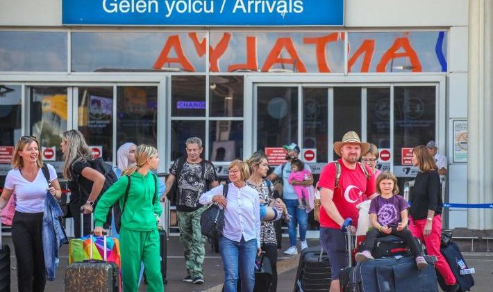 Antalya’dan 2025’te 18 milyon turist hedefi