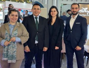 Hindistan’dan yurt dışına 90 milyon turist seyahat edecek  