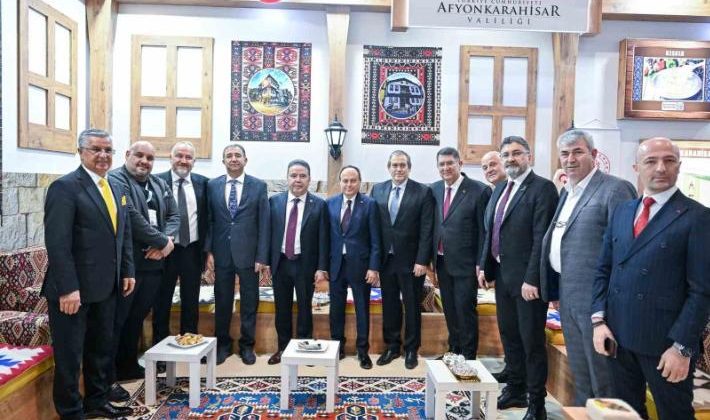 Başkan Böcek, ITB Berlin Fuarı’nda Antalya’yı tanıtıyor