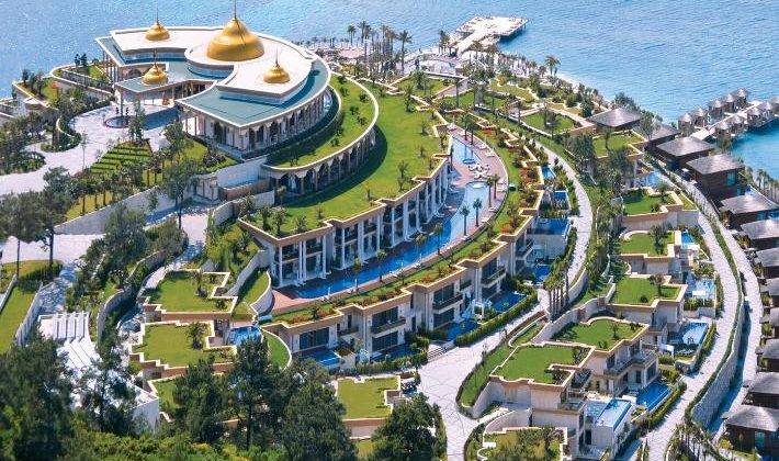 Mühürlenen lüks otel, yeniden ÇED sürecine alındı