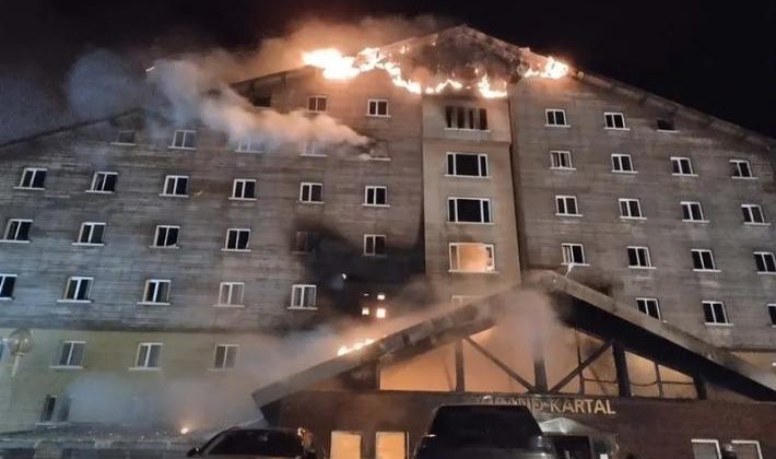 Otellere 3 ay süre, sonra ruhsat iptali