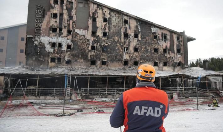 Bursa’daki otel yangınında 4 şüpheli tutuklandı