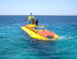 Kızıldeniz’de facia! Turistleri taşıyan denizaltı battı, çok sayıda ölü ve yaralı var