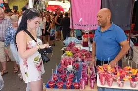 Manavgat Perşembe Pazarı'nda Turist İzdihamı