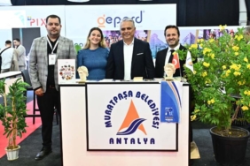 Turizm Tasarım Ödülü Kaleiçi Evleri Projesi'ne verildi.