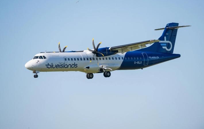 Blue Islands havayolu, uçuşlarının tamamını askıya aldı.