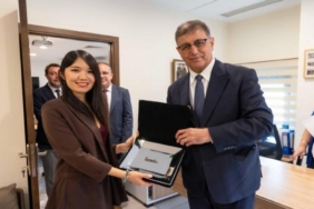 İzmir'deki konaklama sektörünün büyük şirketleri, Çinli turizm devi için otel konferansı düzenleyecek.