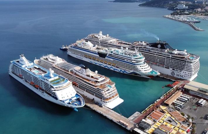 Kruvaziyer gemileri yeni rekora koşuyor