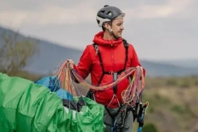 Rus turist Fethiye'de paraşüt kazasında hayatını kaybetti.